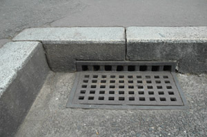 ���R�Y�ԛ���̉��΂ƃO���[�`���O