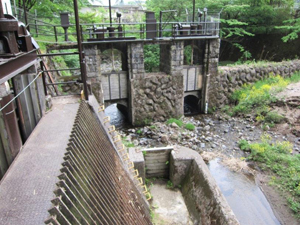 �O�R���搅����E�r����i���R�Η��ρE�ؐΕz�ρj