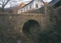 �摜�F�l���΁i�������j�H�@�ɂ��ΐς݃A�[�`��02