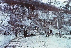 �摜�F�z���ꌚ�ݍH���i���a4�N�j