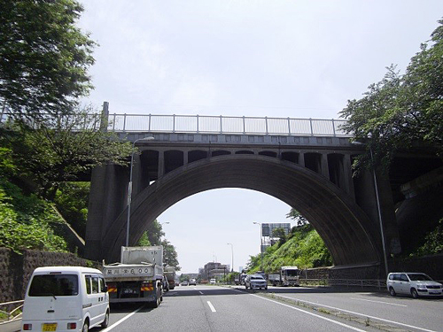 �摜�F����