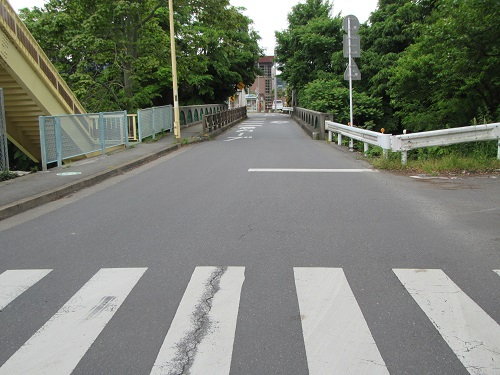 �摜11�F���H���݁��E��