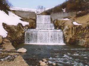 万内川十四号堰堤の写真